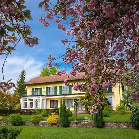 Landhaus Zu Kuerenberg Bergham Buitenkant foto
